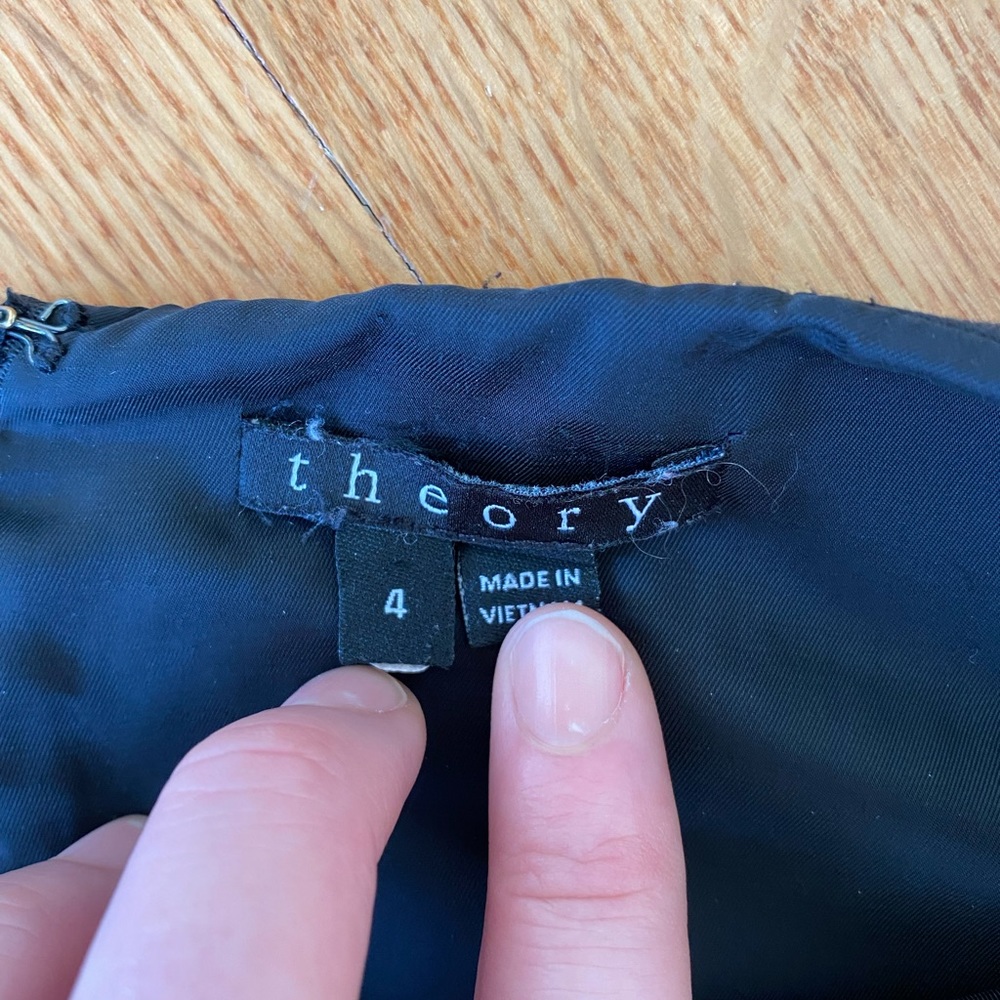 Black theory dress size 4 - Picture 6 of 7